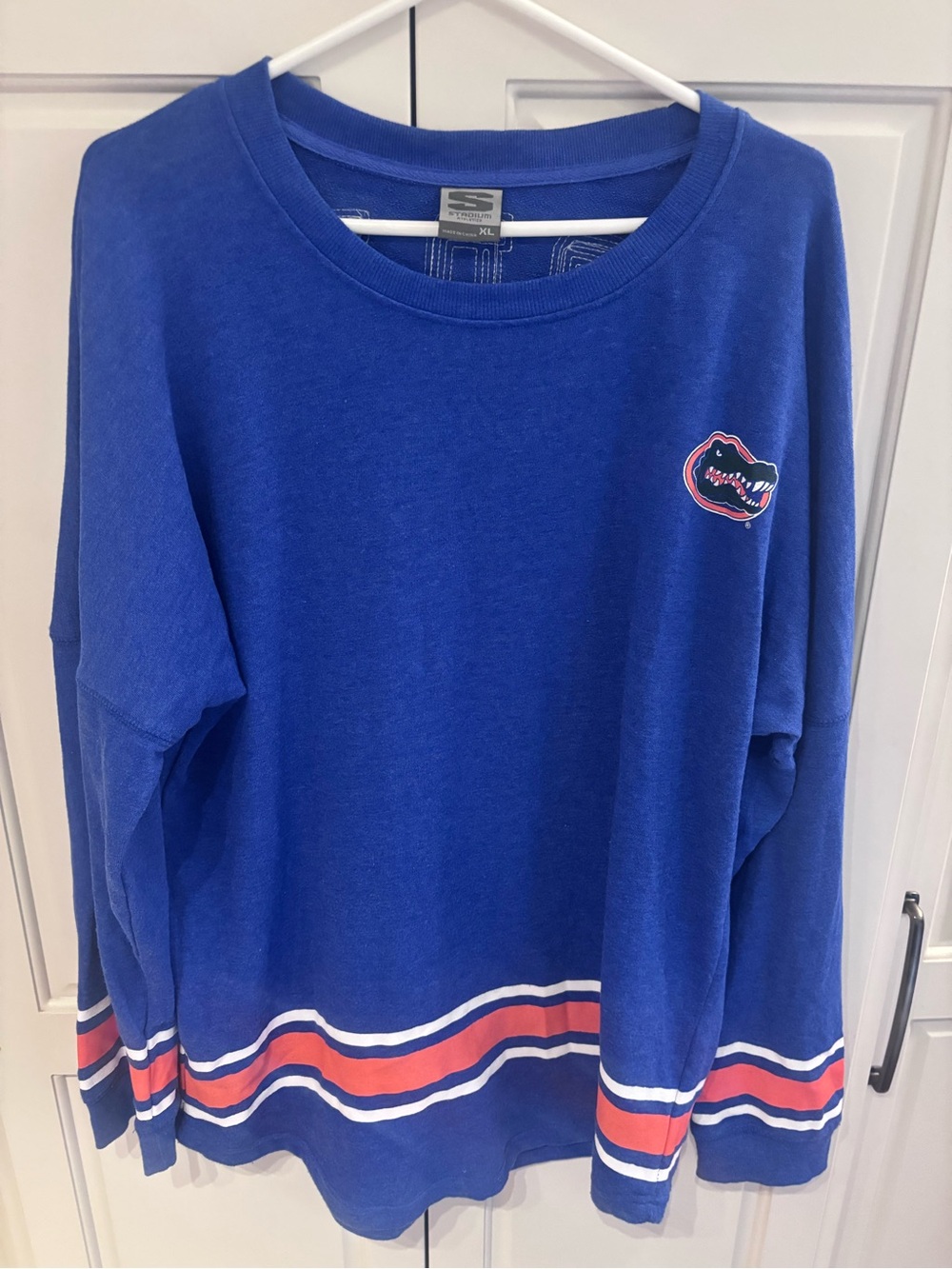 Florida Gators Women’s XL Sequin Sweatshirt Stadium Athletics Blue Orange NCAA